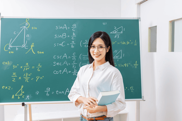 A math teacher in class