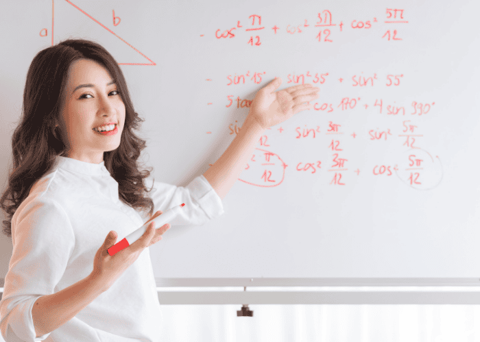 A Middle school math teacher teaching math